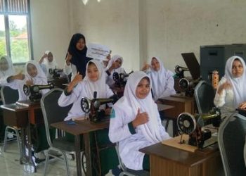 Lazismu Pusat Salurkan Bantuan Renovasi SMKS Muhammadiyah Banda Aceh