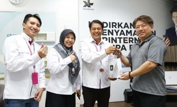 XLSMART Hadirkan Program Apresiasi Spesial di Hari Pelanggan Nasional 2025