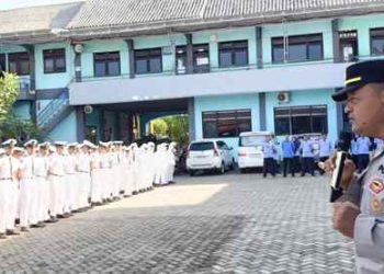 Gencarkan Jaga Kamtibmas, Polres Gelar Apel Pagi di SMK Pelayaran Muhammadiyah Tuban