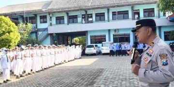 Gencarkan Jaga Kamtibmas, Polres Gelar Apel Pagi di SMK Pelayaran Muhammadiyah Tuban