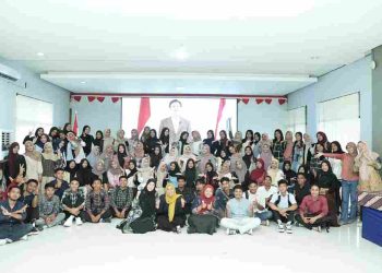 UMMU dan Eco Bhinneka Muhammadiyah Gelar Kuliah Umum: Merawat Bumi, Merajut Perdamaian