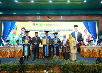 Muhammadiyah dan UMSU Anugerahi Gelar Kehormatan kepada Raja Muda Perlis