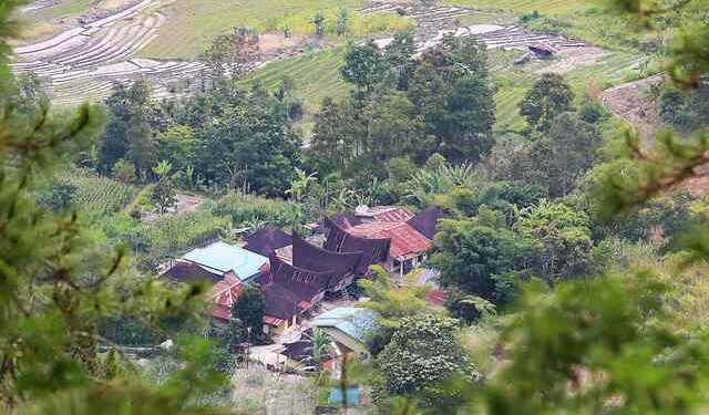 Foto: Pemerataan Sumber Penerangan Listrik di Wilayah 3T