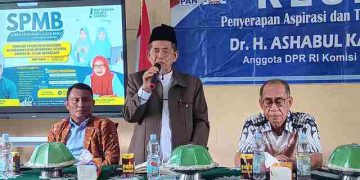 Anggota DPR RI, Kahfi Janji Beri Mobdin kepada PDM Makassar