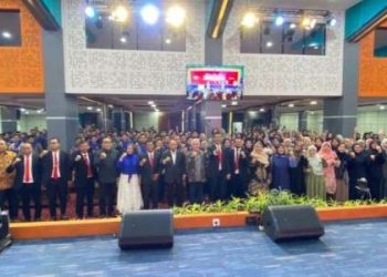 FH UMSU Gelar Yudisium dan Lepas Alumni, 220 Sarjana Hukum Siap Tegaskan Pengabdian