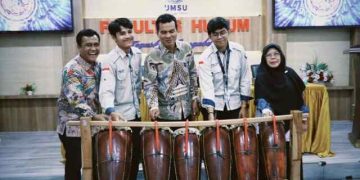 Perebutkan “Piala Rektor UMSU”, 16 Delegasi dari Berbagai Universitas Bersaing di Ajang Debat Hukum Nasional 2025