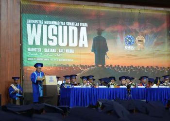 Wisudawan Difabel dan Marbot Masjid Raih Beasiswa S2 dari Rektor UMSU