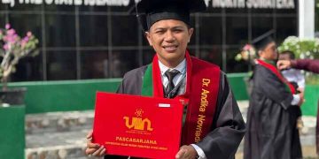 Alumni Pesantren Darul Arafah Raih Predikat Cumlaude pada Wisuda S3 UINSU