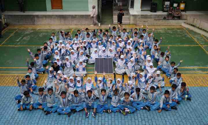 Roadshow Aksi Lingkungan Terpadu: Dari Sukabumi, Gerakan Energi Bersih Mengalir hingga Garut dan Bandung