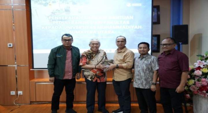 Solidaritas Tanpa Jarak: FEB UMSU Bantu Korban Bencana Sumatera