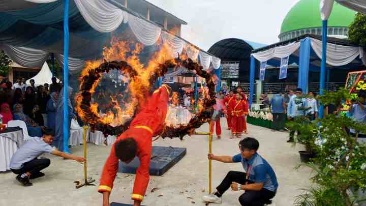 SMK Muhammadiyah 8 Medan Merayakan Milad Ke-35 dengan Donasi Solidaritas untuk Korban Bencana Banjir Sumatera