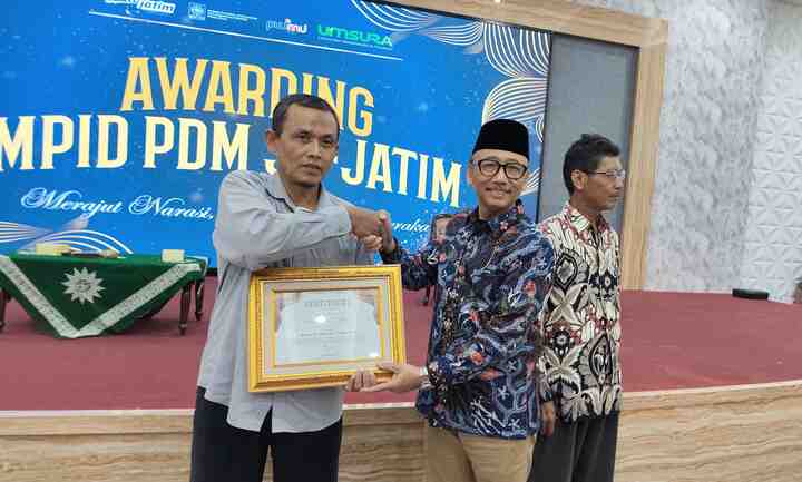 PP Muhammadiyah Soroti Penulisan Sejarah Dinamis, PDM Tuban Raih Penghargaan Pengelola Medsos Terbaik se-Jatim