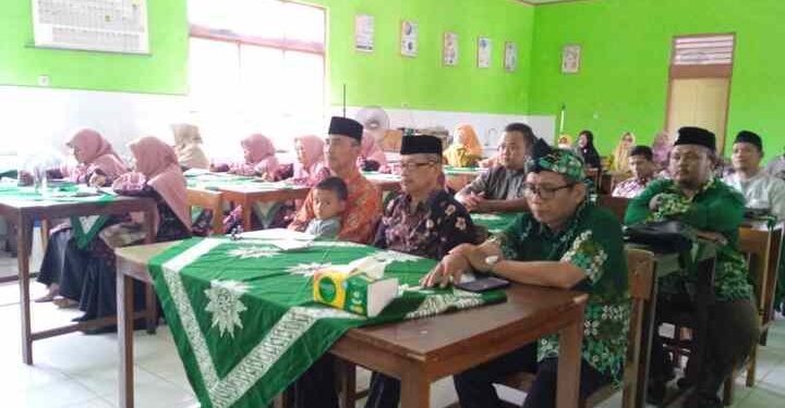 Dari Keprihatinan Menjadi Gerakan: Madrasah Ahmad Dahlan Resmi Hadir di PCM Karanglewas Banyumas