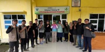 Tim Medis Muhammadiyah ‘Terbangkan’ Tiga Pasien Desa Serule ke RSU Datu Beru Takengon