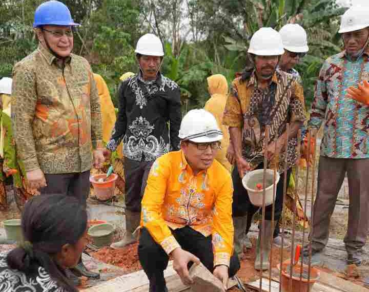 PCM Peninjauan Letakkan Batu Pertama Pembangunan TK ABA dan SMP Muhammadiyah Penilikan