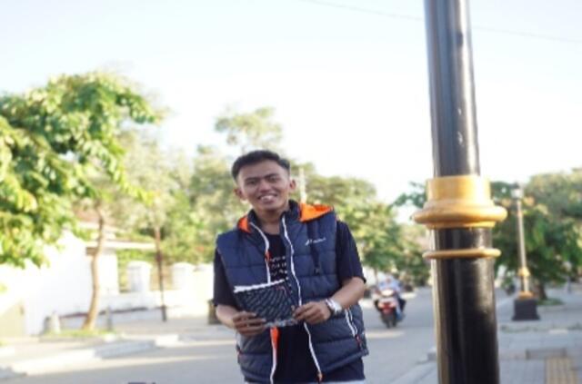 Puisi~Puisi Yanuar Abdillah Setiadi