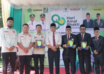 LBH-AP Muhammadiyah Terima Plakat di Resepsi HAB Kemenag Simalungun ke-80
