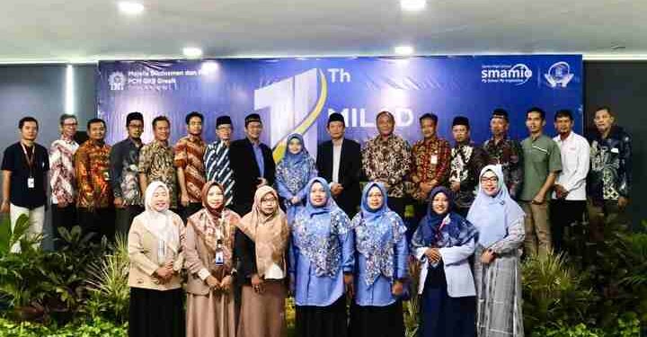 Milad ke-11, SMA Muhammadiyah 10 GKB Gresik Teguhkan Komitmen “Green Growth, Bright Future”
