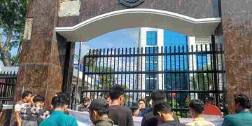 AMSB Gelar Aksi di Kejati Sumut, Desak Usut Dugaan Korupsi KCP Bank Sumut Krakatau