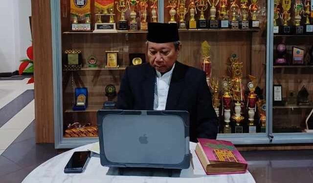 Rektor UMMAD Jelaskan Keutamaan Malam Lailatul Qadar di RRI Madiun