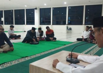 Direktur AlK UMMAD Jadi Narasumber Kajian Tafsir Al Qur’an dalam Itikaf di RSI Aisyah Madiun