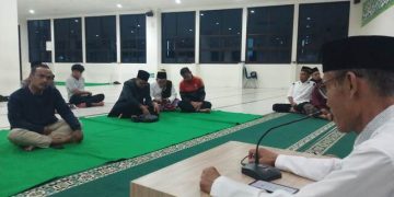 Direktur AlK UMMAD Jadi Narasumber Kajian Tafsir Al Qur’an dalam Itikaf di RSI Aisyah Madiun