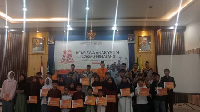 Lazismu dan Dikdasmen PDM Pemalang Berikan Beasiswa Yatim Dhuafa untuk 35 Siswa Selama Satu Tahun