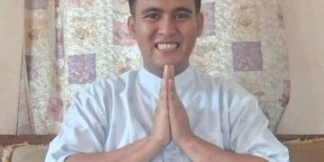 Lebaran Terbelah Dua Hari: Siapa yang Menentukan Langit, dan Siapa yang Menentukan Hati?