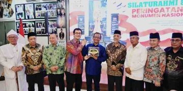 Rektor UMSU Apresiasi Kiprah Tun Dr H Rahmat Shah