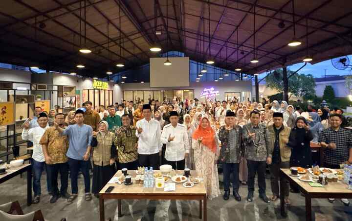 Keluarga Besar Civitas Akademika FH UMSU Gelar Sarasehan dan Buka Puasa Bersama