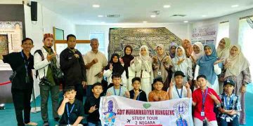 Siswa SDIT Muhammadiyah Manggeng Aceh Barat Daya Study Tour Ke Malaysia dan Singapore