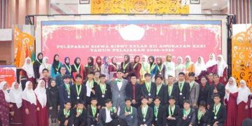 Khotmul Qur’an dan Imtihan Warnai Pelepasan Siswa Kelas XII SKAMUSA Balikpapan