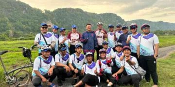 UMSU Bersama Raja Muda Perlis Bersepeda dan Serahkan Bantuan Warga Kurang Mampu