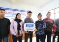 Prof Akrim Serahkan Bantuan Program “Tebus Ijazah” 100 Alumni SMK Muhammadiyah 9 Medan
