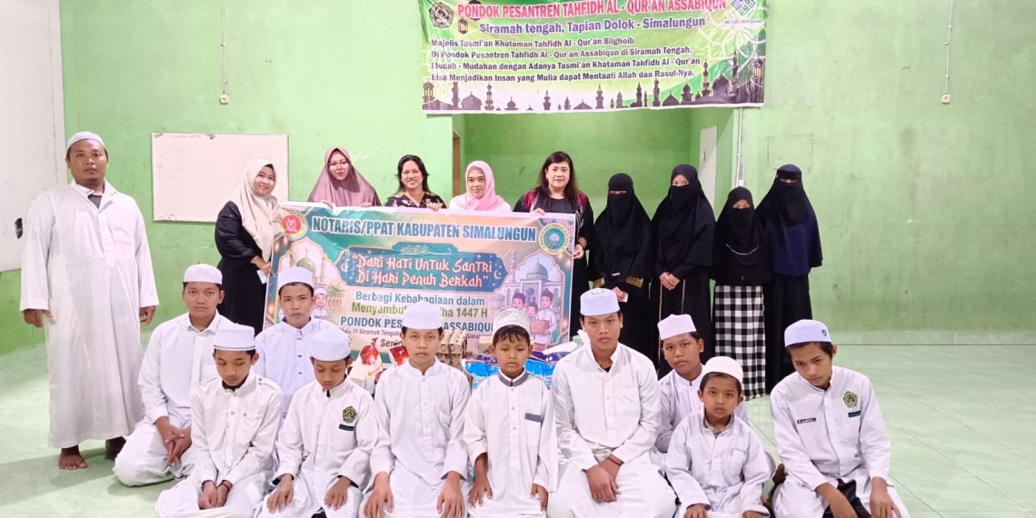 Sambut Idul Adha Notaris/PPAT Simalungun, Berbagi di Pondok Pesantren Tapian Dolok
