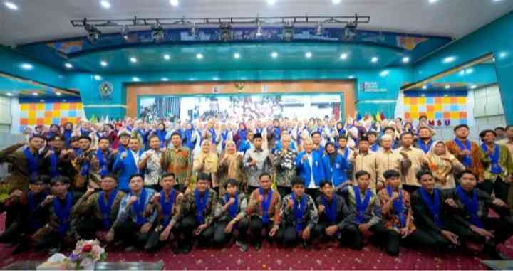 FISIP UMSU Yudisium 299 Sarjana, 95 Lulusan Raih Prestasi Nasional dan Internasional